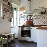 Primavera Apartment *
