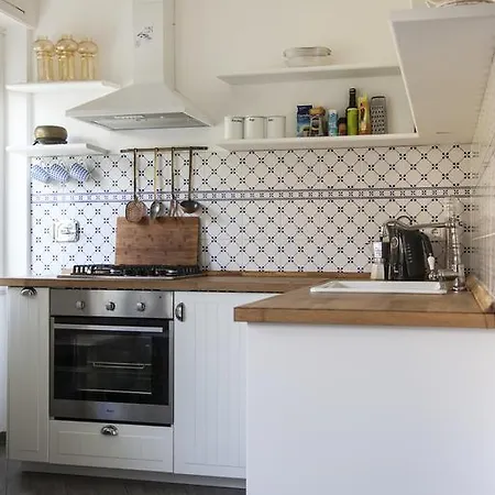 Primavera Apartment