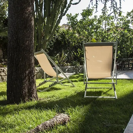 Primavera Apartment *